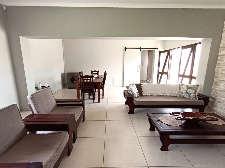4 Bedroom Property for Sale in Aston Bay Eastern Cape